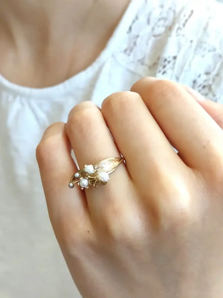 Discover Minimalist Luxury with the Lily Arkwright Lulu Platinum Ring